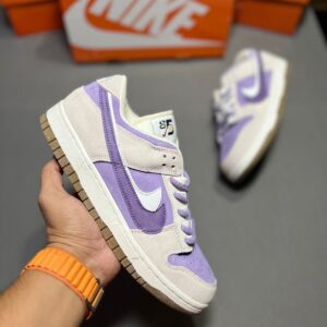 SB Dunk Low