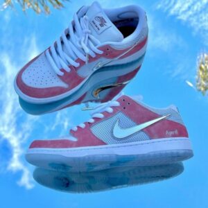 SB Dunk Low